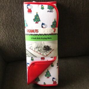 Peanuts Snoopy Puffer Jacket Christmas Holiday Drying Mats
